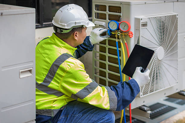 Professional Ac Installation technician working in Wilmington, MA